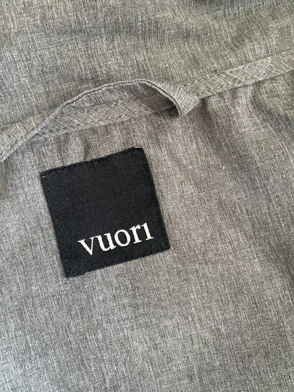 Vuori | Venture Jacket in Gray - Picture 7 of 8
